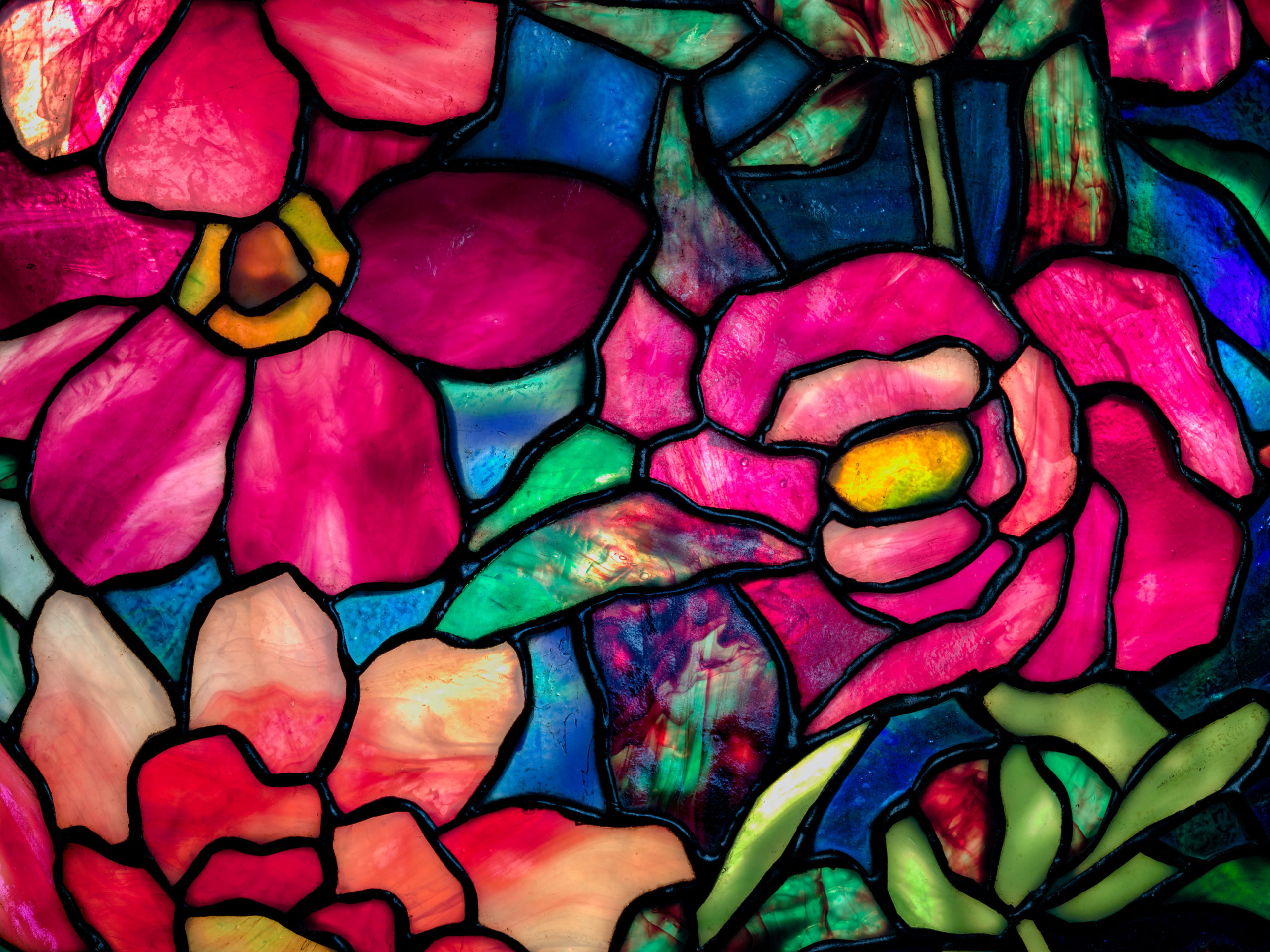 louis comfort tiffany stained glass